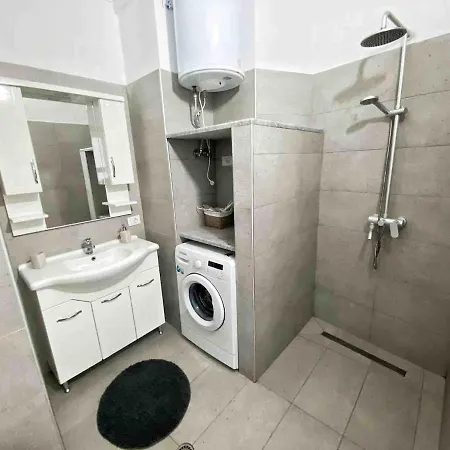 Entire Beachfront Alain